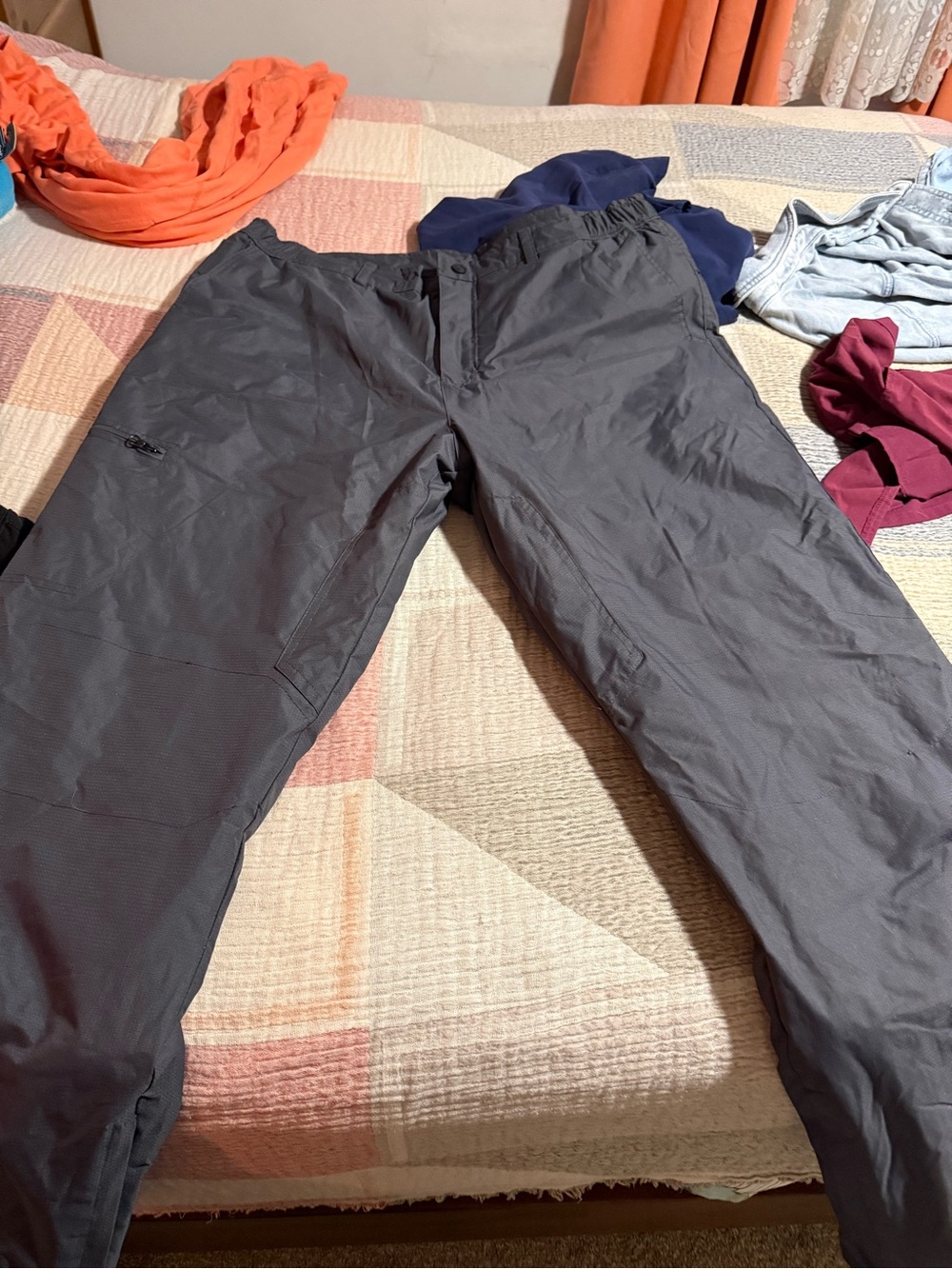 Men's snowboard pants XXL never worn grey